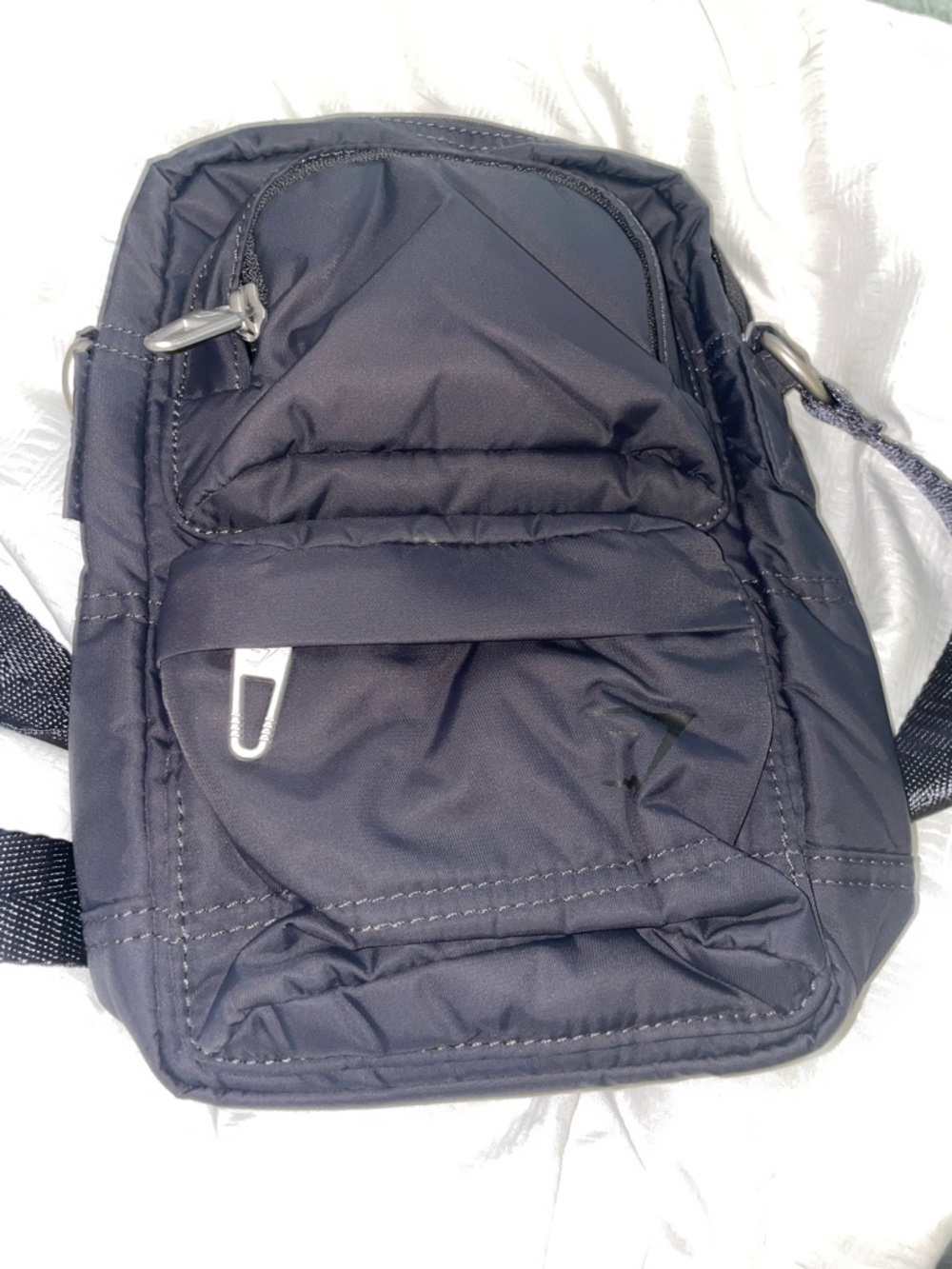 Gymshark Compact Crossbody Bag - Lightweight Everyday Carry